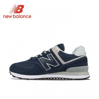 Ténis New Balance azul escuro e cinzento com logo 'N' lateral