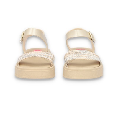 Sandálias bege de sola plataforma com correia trançada e alça com fivela