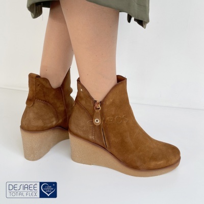 Botim de cunha Desireé MARVI1 em castanho