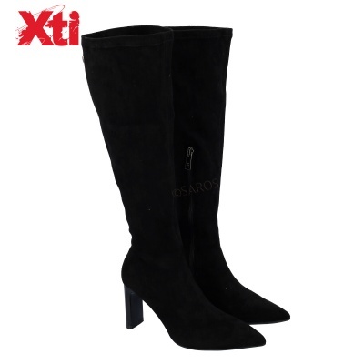 Botas Xti 140540 em Preto