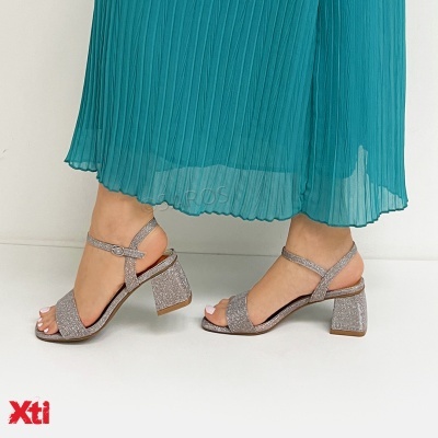 Sandalia Xti 45278 Ouro