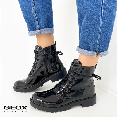 Botim Geox Casey J9420g Preto