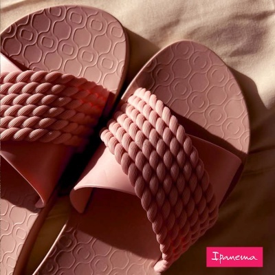 Chinelo Ipanema Street 83244 Rosa