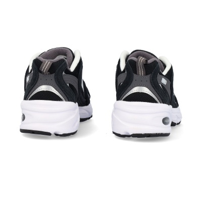 Sapatilha New Balance 530 Mr530 Cc Multi-preto