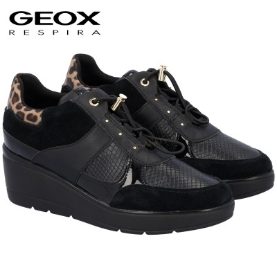 Sapatilha Geox de Mulher D26RAA em preto