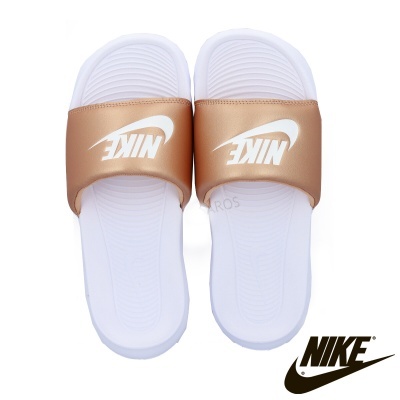 Chinelo Nike Victori One Cn9677 Ouro