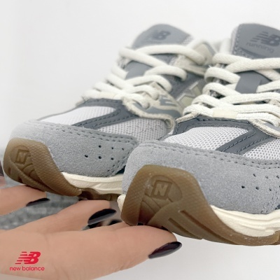 Sapatilha New Balance 530 Bungee PZ530 Uk Multi-bege