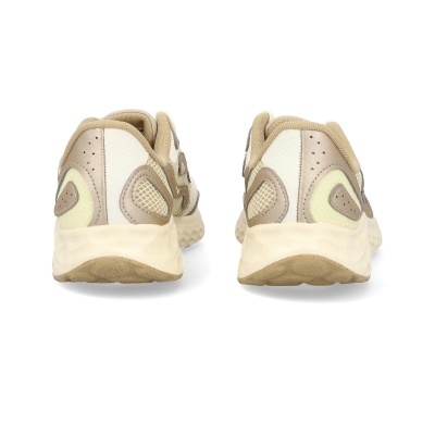 Sapatilha New Balance Fresh Foam Arishi Waris Tg4 Multi-bege