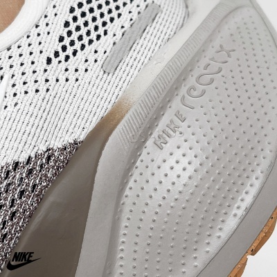 Sapatilha Nike Pegasus Fd2723 Multi-bege