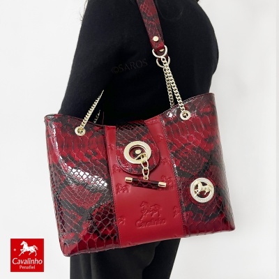 Mala Vermelha Cavalinho com padrão pele cobra e detalhes dourados