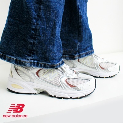Sapatilha New Balance 530 Mr530 Sga Branco Com Rosa