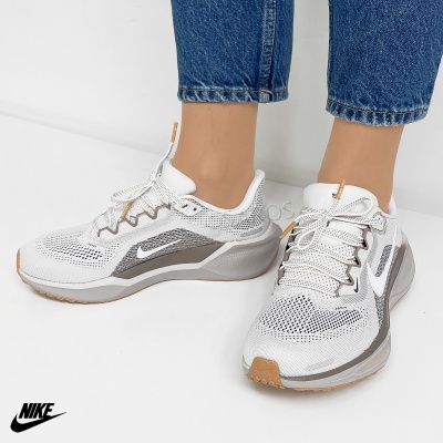 Sapatilha Nike Pegasus Fd2723 Multi-bege