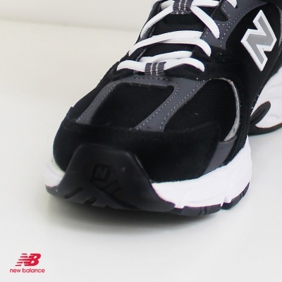 Sapatilha New Balance 530 Mr530 Cc Multi-preto