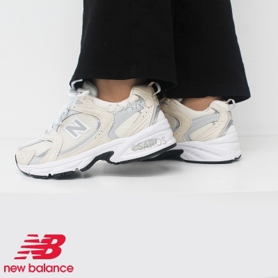 Sapatilha New Balance 530 Mr530 Ce Bege