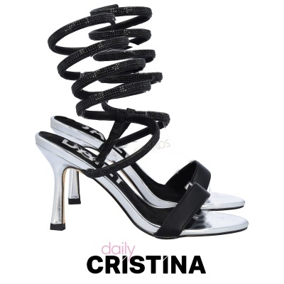 Sandálias de salto alto com tiras espiraladas pretas e salto prateado