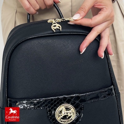 Mochila Cavalinho Cherry Blossom 18810538 Preto