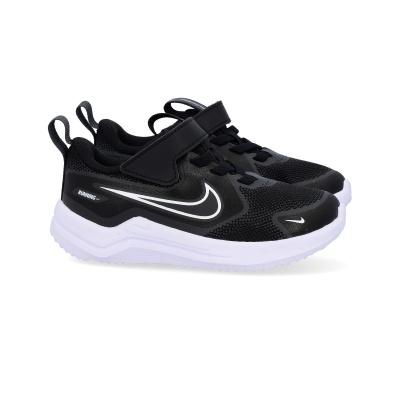 Ténis de criança pretos com sola branca e símbolo Nike