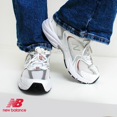 Sapatilha New Balance 530 Mr530 Sga Branco Com Rosa