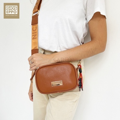 Bolsa Gioseppo 67515 em Camel