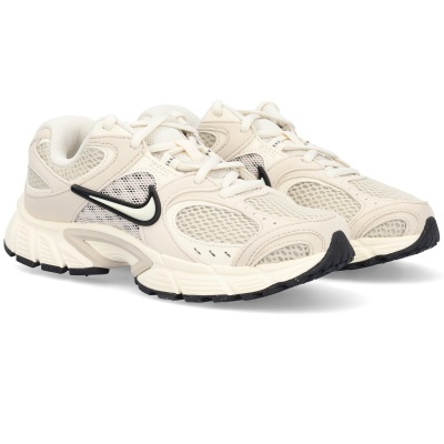 Sapatilha Nike V5 Rnr Ii6294 Multi-bege