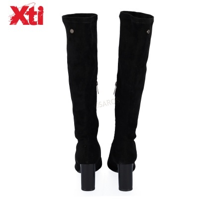 Botas Xti 140540 em Preto
