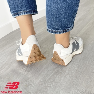 Sapatilha New Balance 327 U327 Lt Multi-bege