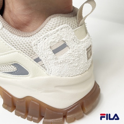 Sapatilha Fila Ray Tracer Tr2 Ffw0267 Bege