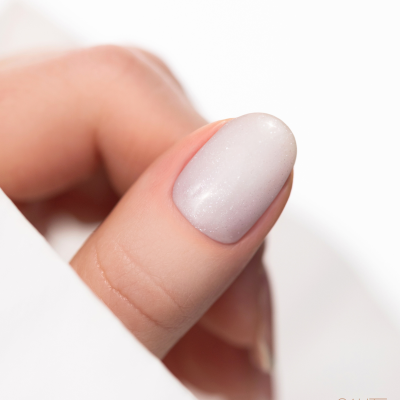 Express Base Glitter Daisy (Leitoso com Glitter)