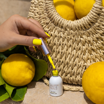 Verniz Gel S253 Sending Love (Amarelo Limão)