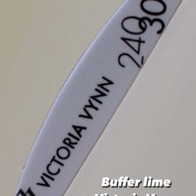 Victoria Vynn - Buffer Meia Lua