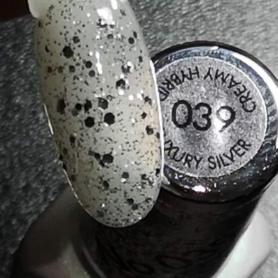 Victoria Vynn Verniz Gel Nº 039 - Luxury Silver - 8ml