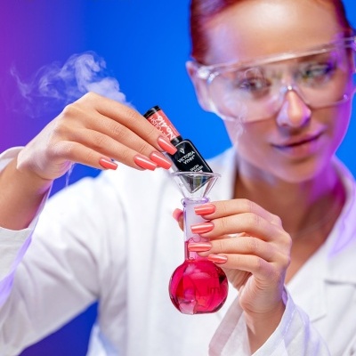 Victoria Vynn Verniz Gel Nº 416 - Coralline - 8 ml