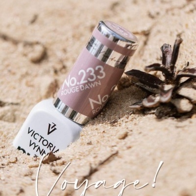 Victoria Vynn Verniz Gel Nº 233 - Rouge Dawn - 8 ml