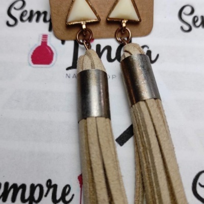 Brincos Com Franjas - Cor Creme