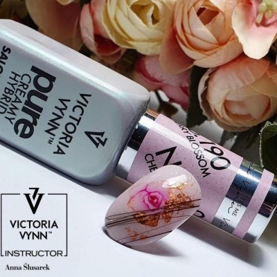 Victoria Vynn Verniz Gel nº 190 - Blossom Chic - 8 ml