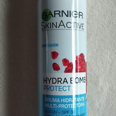 Garnier Hydra Bomb Protect - Bruma Hidratante