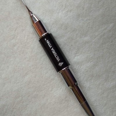 Victoria Vynn - Pincel Espátula para Mastergel