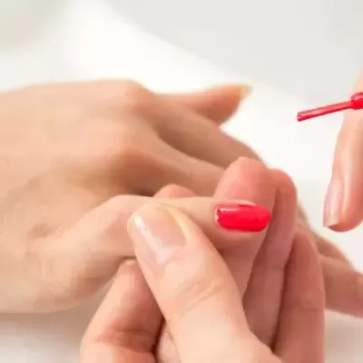 Formação - Aplicação de Verniz Gel com Cutilagem - 6 horas