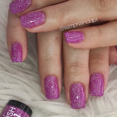 Victoria Vynn Verniz Gel Nº 321 - Fuchsia Mizar - 8 ml