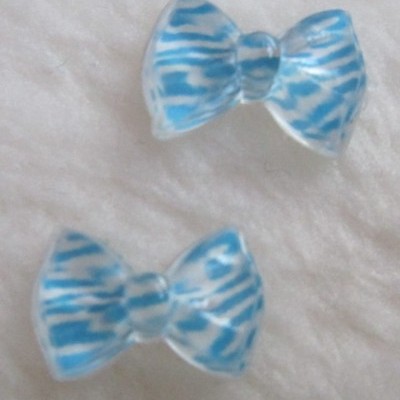 Laços Azul Claro e Branco Zebra - 1 Par
