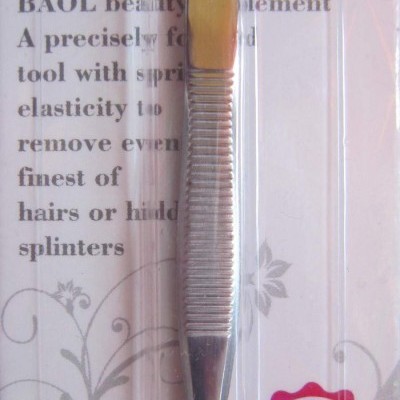 Pinça para sobrancelhas