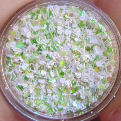 Confetis Verde Claros com Neve