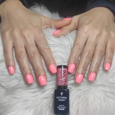 Victoria Vynn Verniz Gel Nº 309 - Rouge Kouji - 8 ml (Verniz que brilha no escuro)