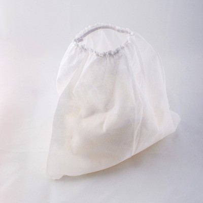 saco de rede branco translúcido com elástico na parte superior