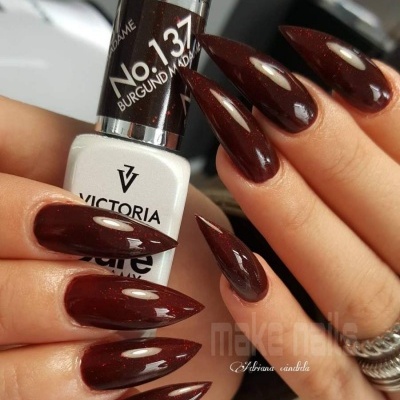 Victoria Vynn Verniz Gel Nº 137 - Burgund Madame - 8 ml