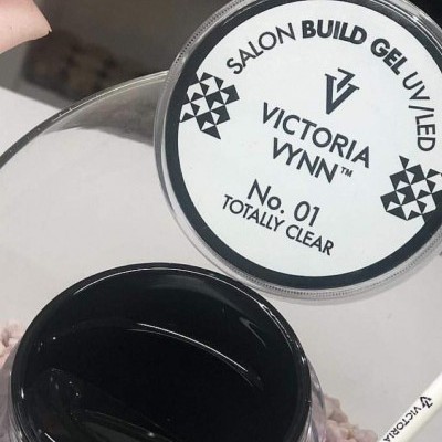 Frasco de gel UV/LED transparente Victoria Vynn com tampa e pincéis