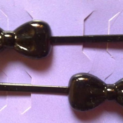 Ganchos Pretos com laço - 1 Par