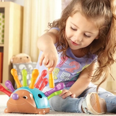 Brinquedos por idade: quais são as vantagens e como escolher os melhores