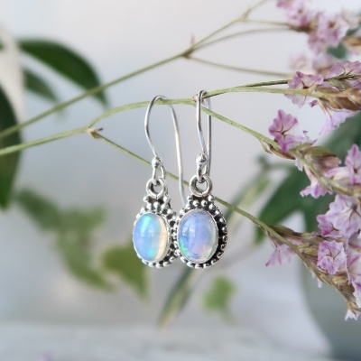 BRINCOS&#x20;DE&#x20;PRATA&#x20;C&#x2F;&#x20;OPALA&#x20;DA&#x20;ETI&#x00D3;PIA