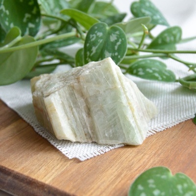 &#x00C1;GUA&#x20;MARINHA&#x20;&#x28;BERILO&#x29;&#x20;PORTUGUESA